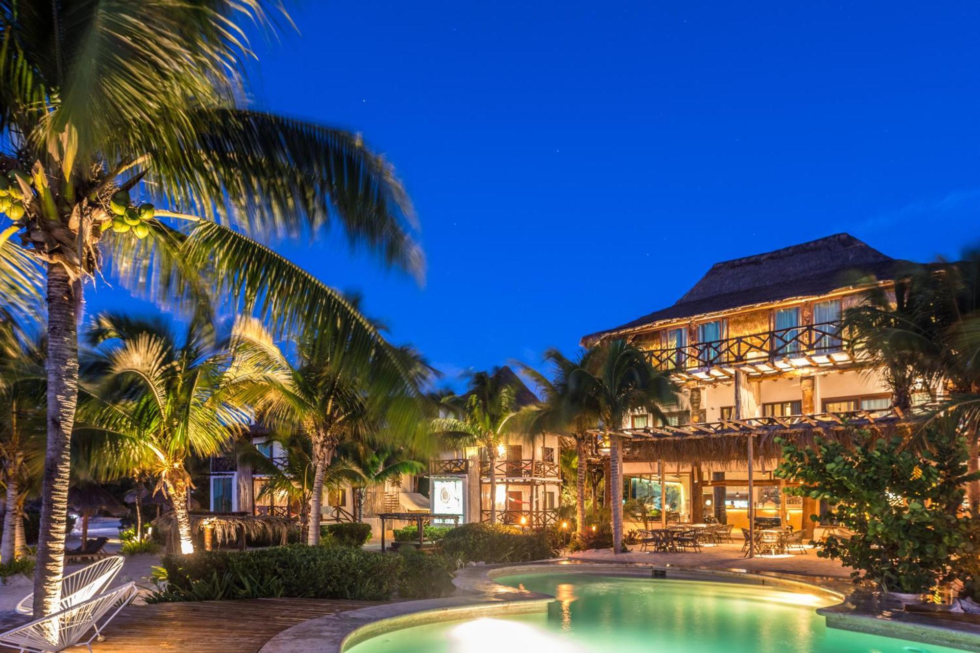Hotel Villas Flamingos Остров Холбокс Экстерьер фото